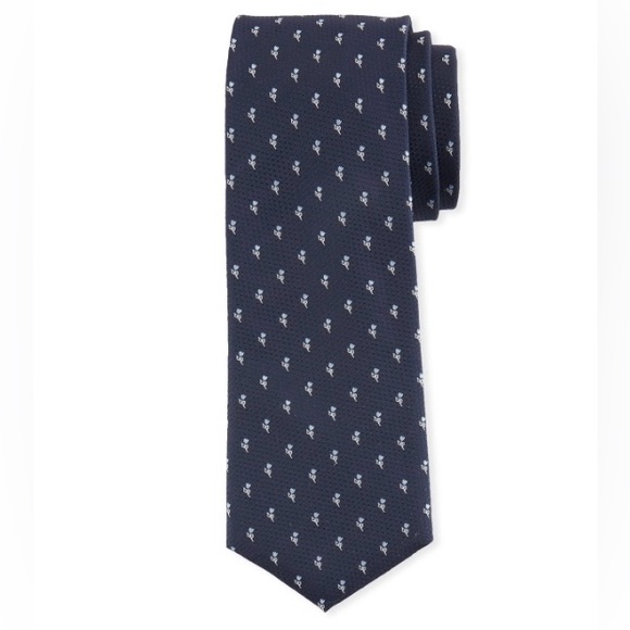 NEW $115 HUGO BOSS Men's Navy Blue Floral Print Made in Italy 100% Silk Tie - Picture 2 of 13